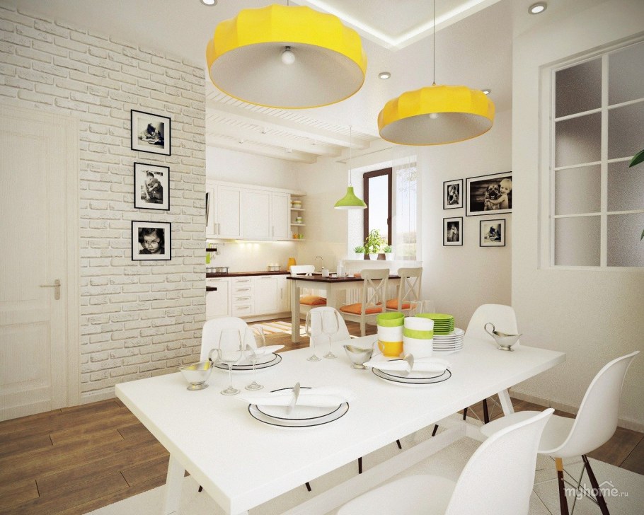 Белая кухня с яркими акцентами