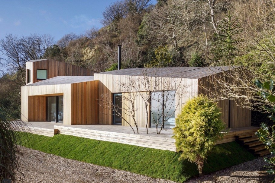 Вуд Сара домик на побережье