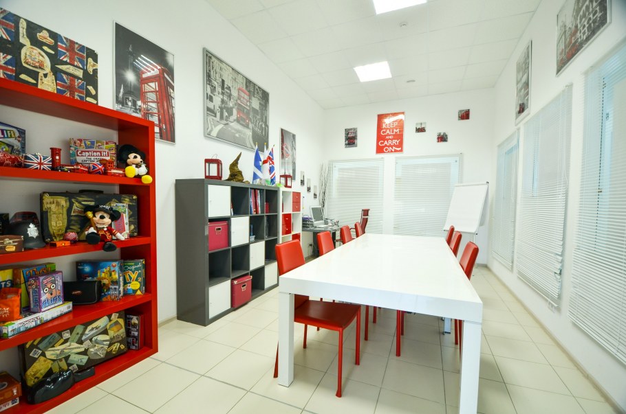 Интерьер языковой студии