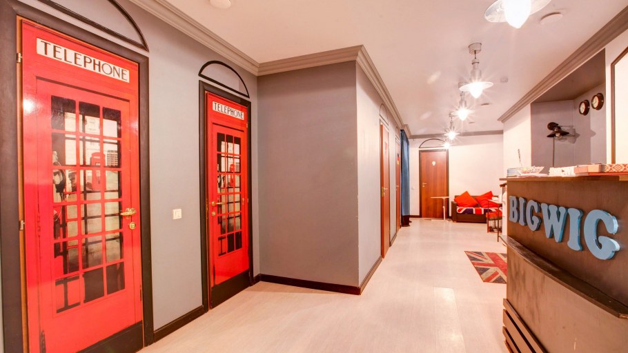 Оформление студии иностранных языков