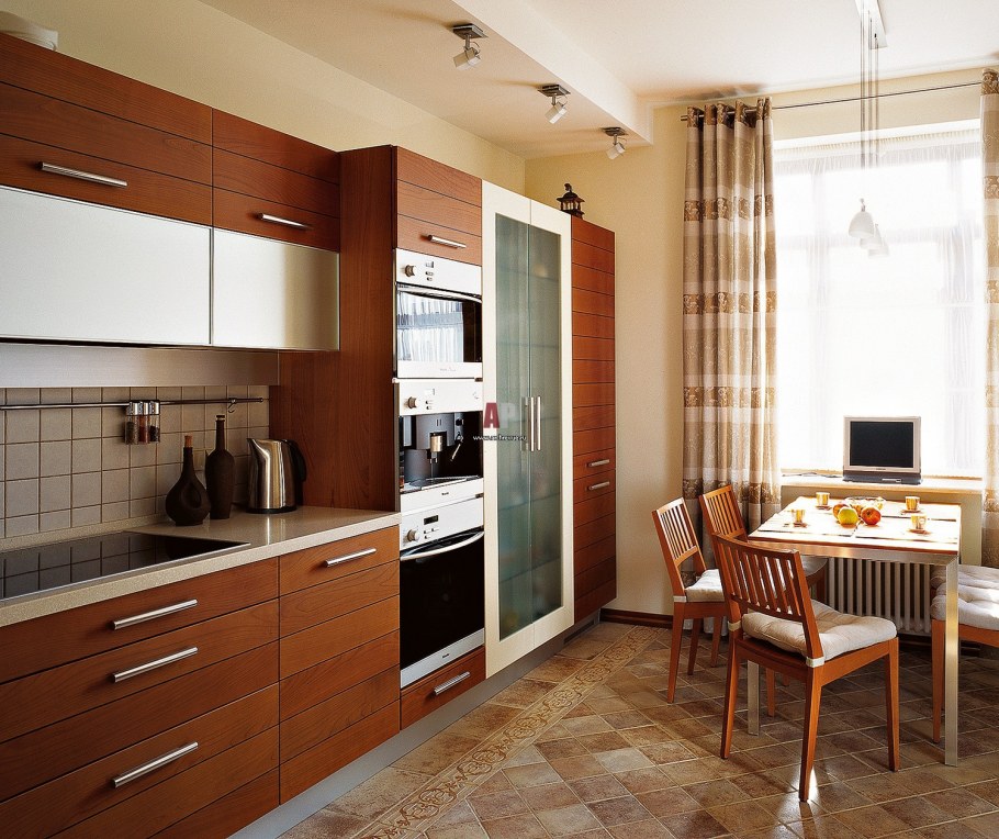 Кухни коричнево рыжие
