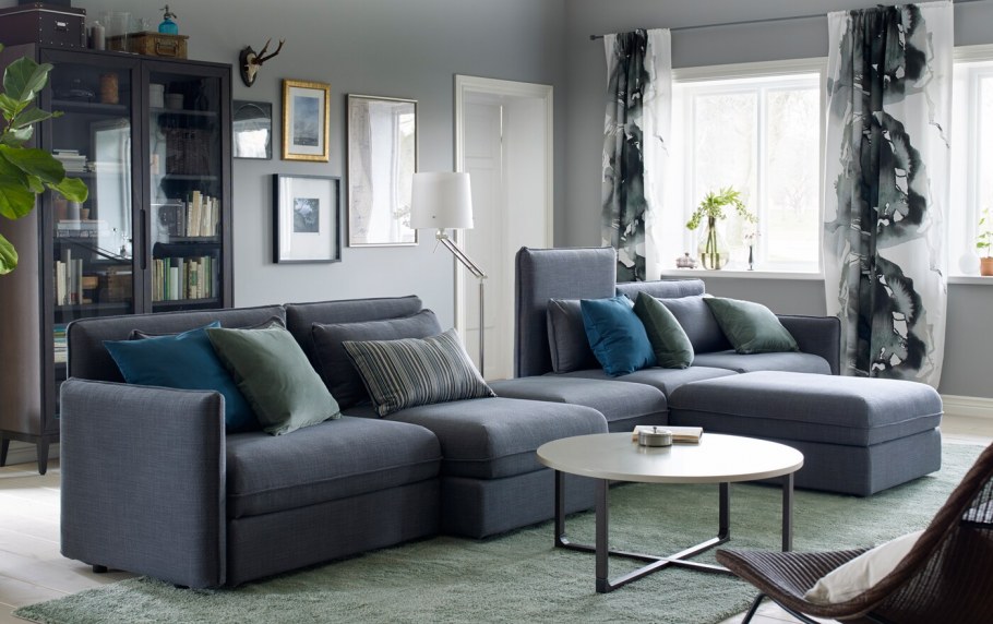 Диван ВАЛЛЕНТУНА икеа в интерьере