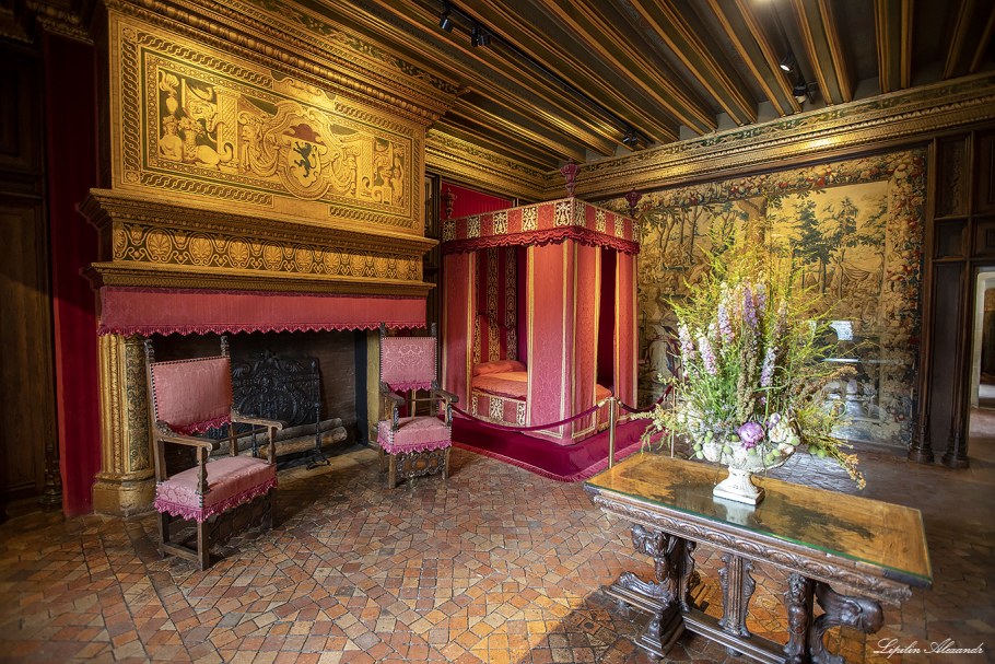 Интерьер Château la Servayrie