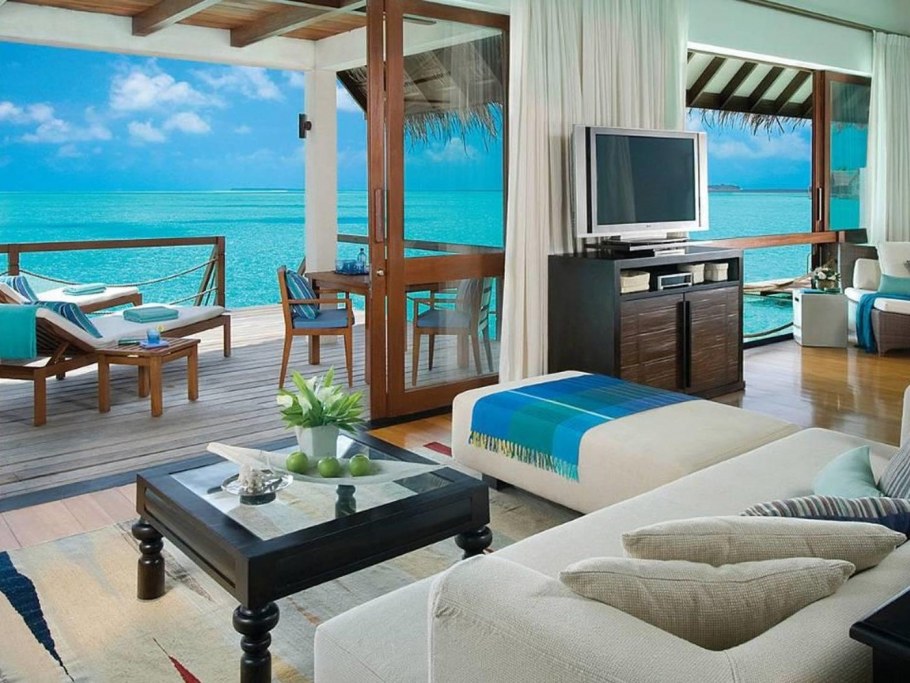 Four Seasons Landaa Giraavaru