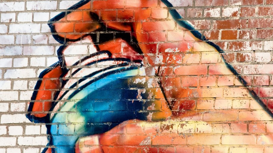 Граффити на кирпиче