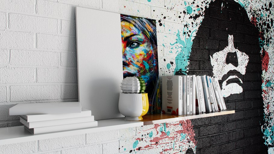 Разрисованная кирпичная стена