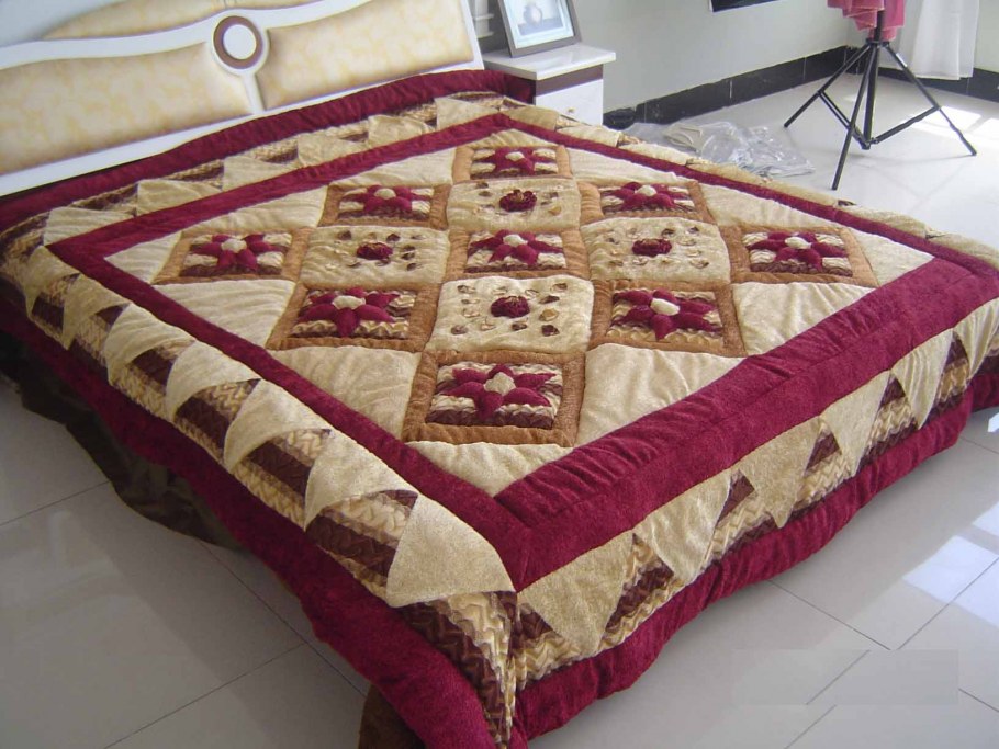 Покрывало лоскутное белое