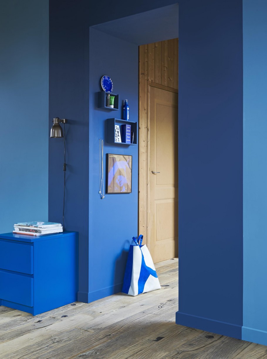 Прихожая в синем цвете