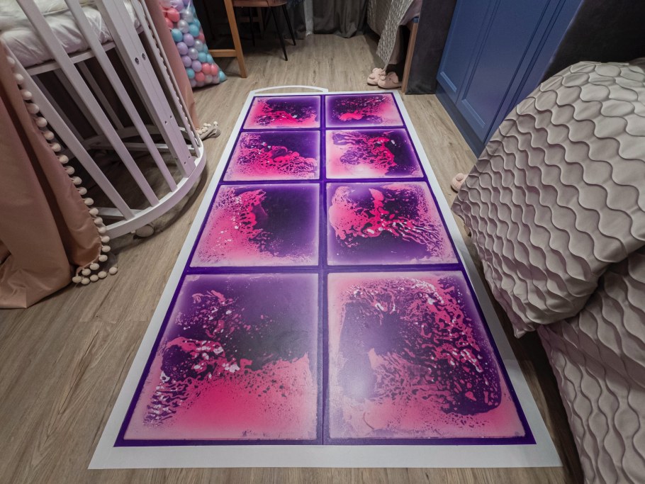 Живая плитка в интерьере