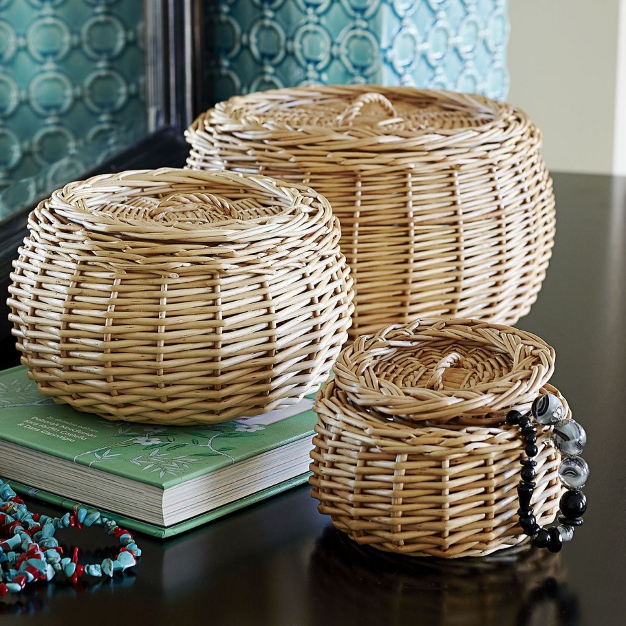 Плетеные корзины для детской комнаты