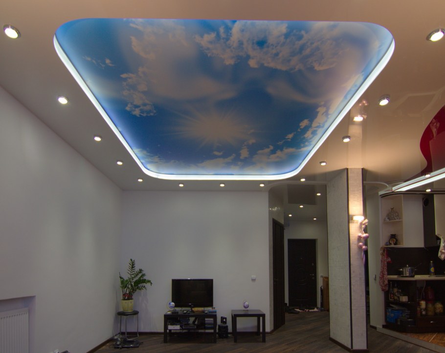 Красивые натяжные потолки двухуровневые
