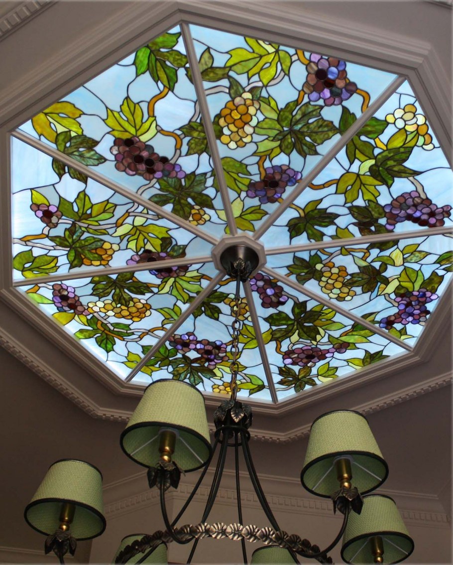 Контурный заливной витраж