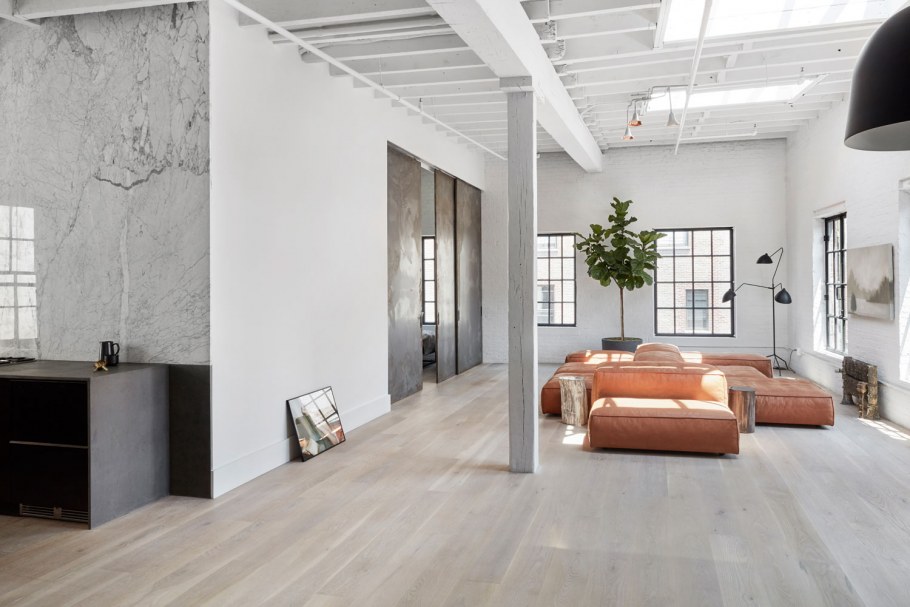 Плинтус Сохо лофт