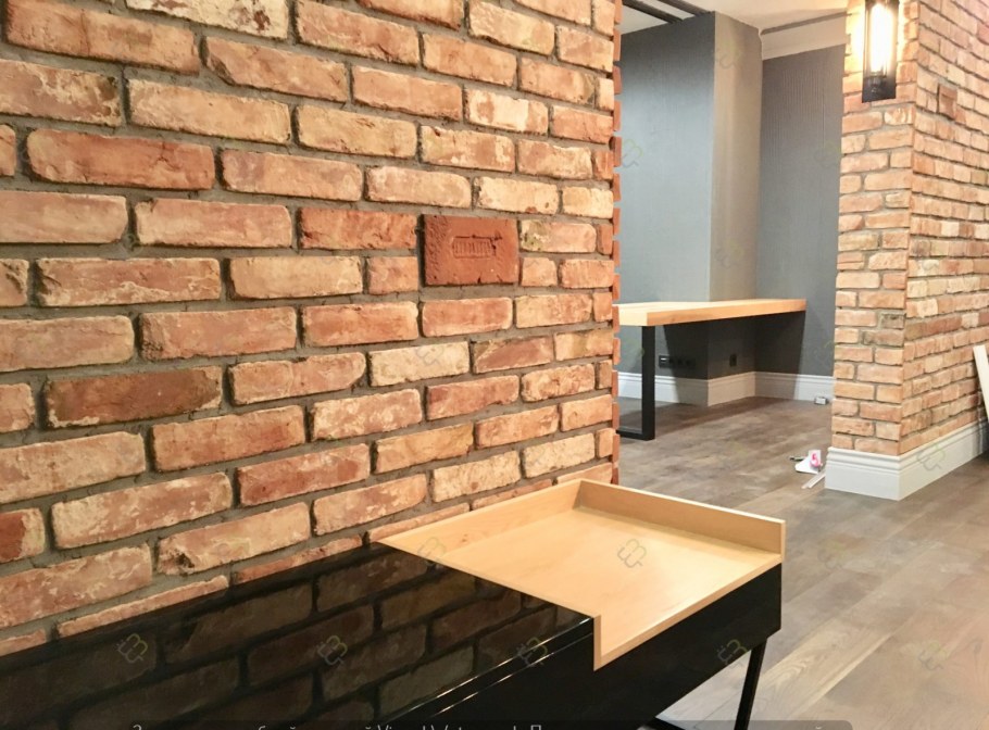 Плинтус в стиле лофт