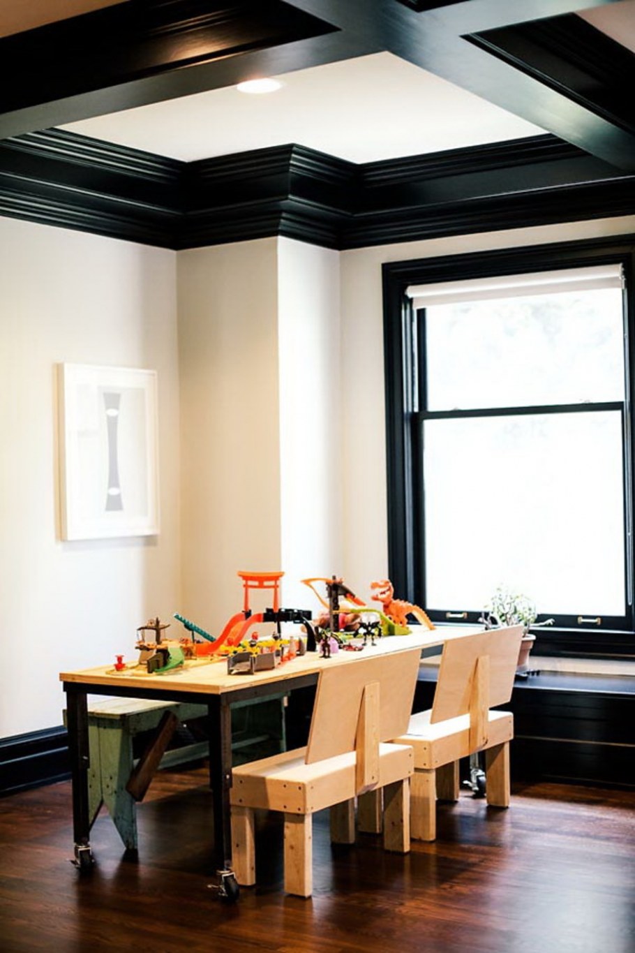 Потолочный плинтус в стиле лофт