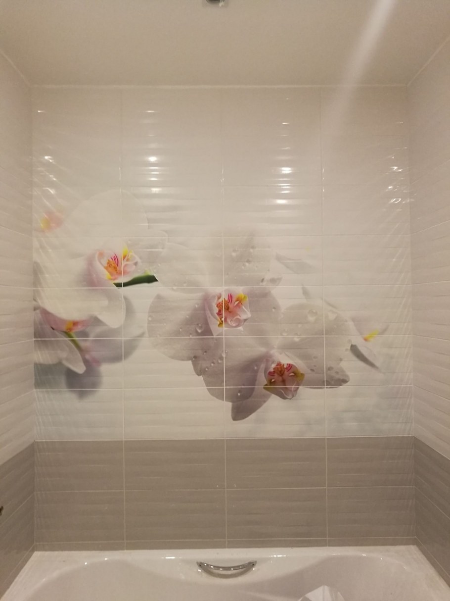 Кафель для маленькой ванны