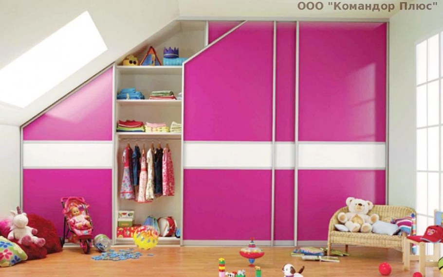 Шкаф в детскую комнату