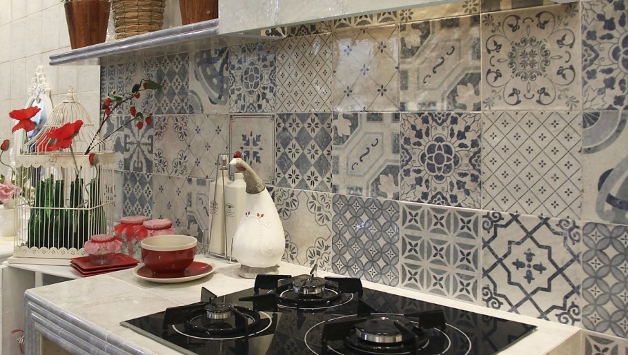 Фартук из остатков плитки