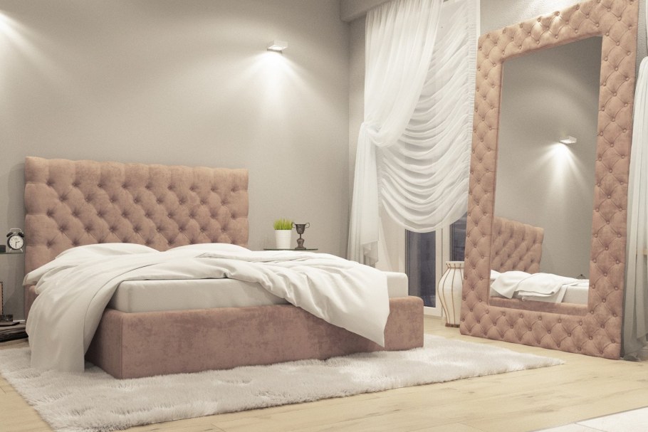 Зеркало в каретной стяжке