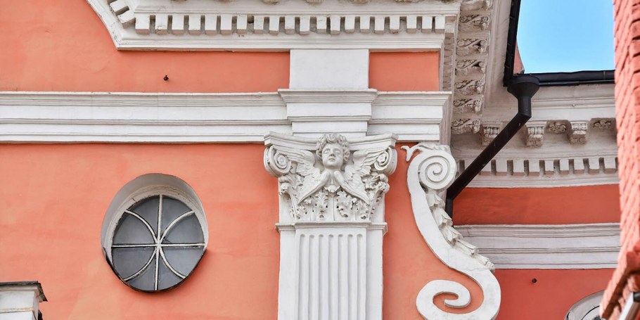 Барокко зимний дворец в Санкт-Петербурге