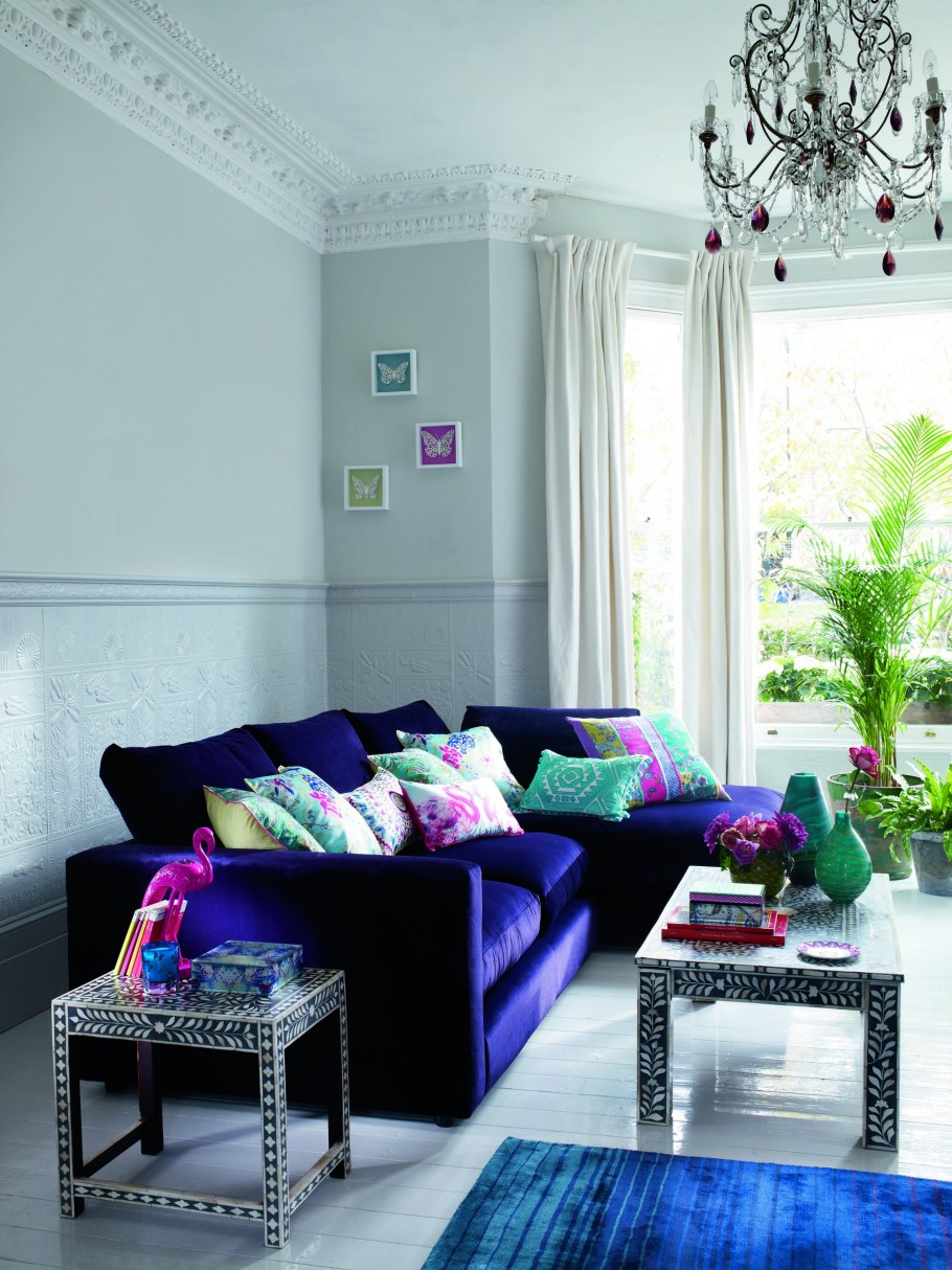Сиренево голубая гостиная
