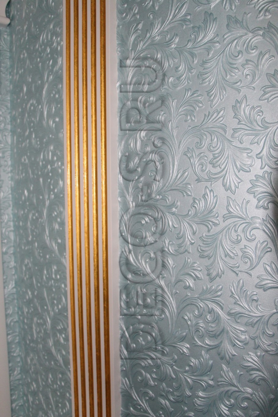 Линкруста в интерьере молдинги