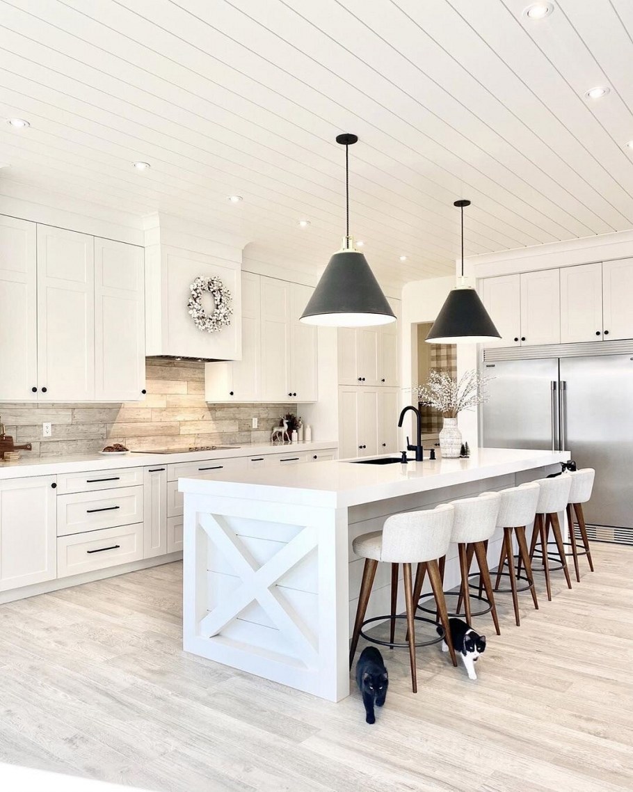 Отделка кухни вагонкой в частном доме