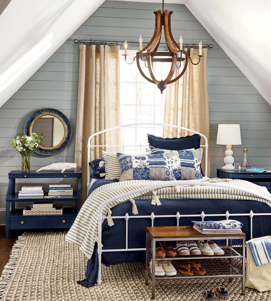 Двери в морском стиле