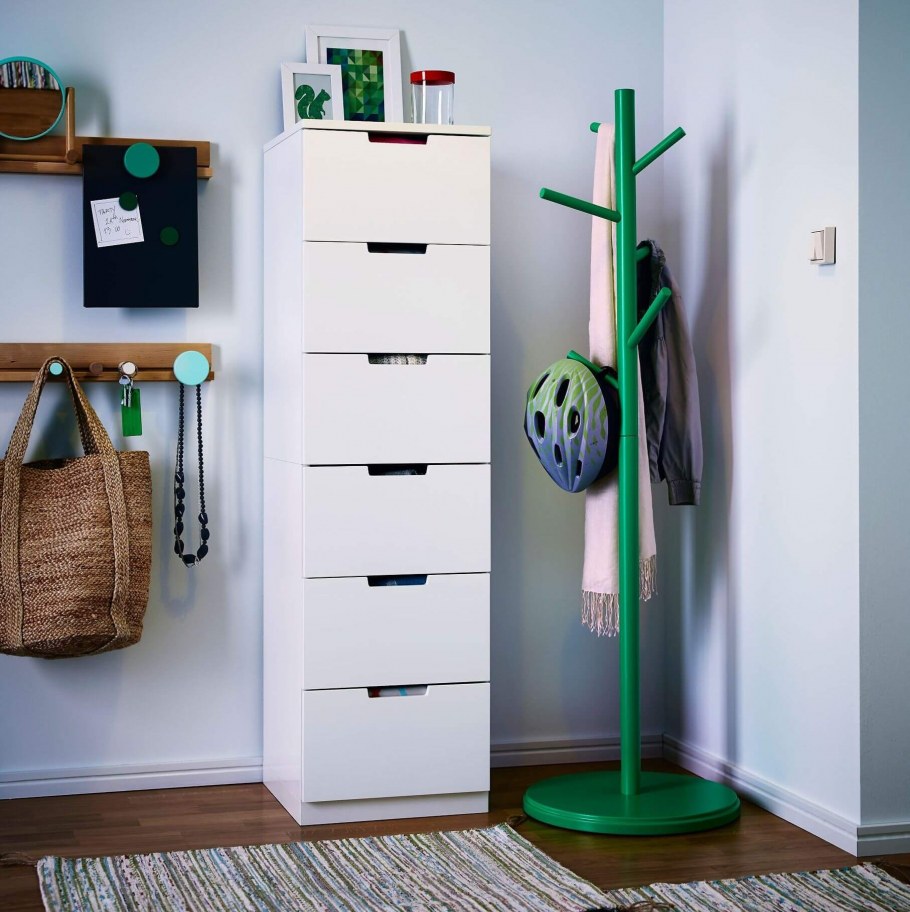 Прихожая с вагонкой интерьер