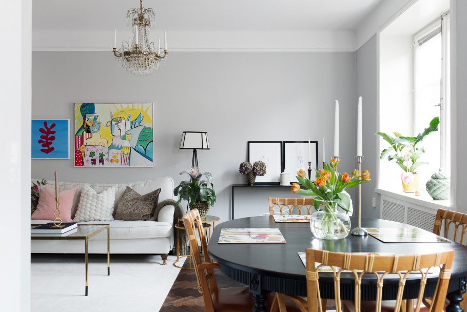 Яркие аксессуары в скандинавском интерьере