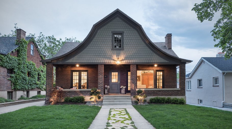 Небольшой кирпичный домик