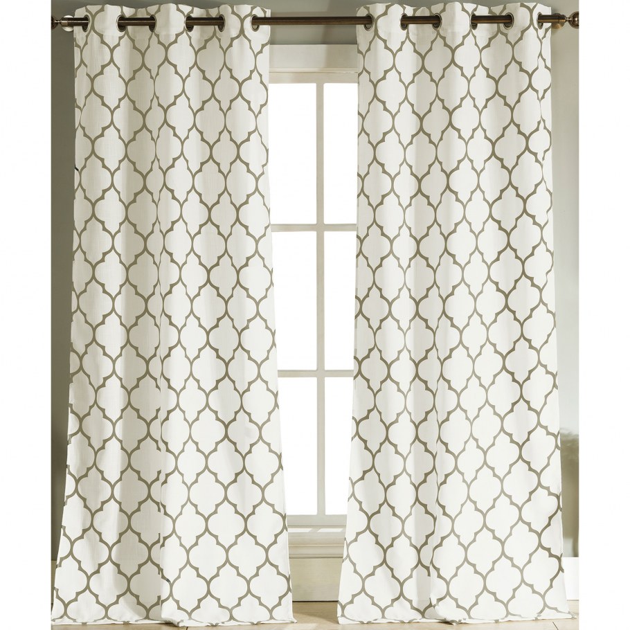 Геометрические шторы в интерьере