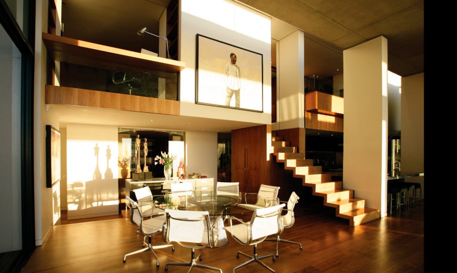 Особняк на Рублевке в стиле замка