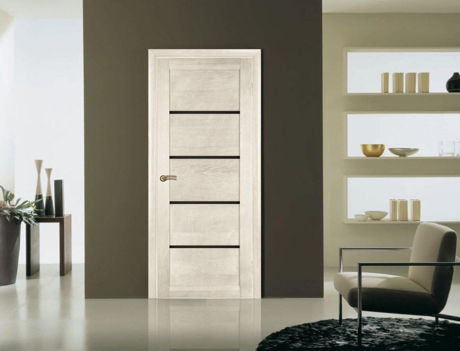 Распашные двери межкомнатные двустворчатые в интерьере