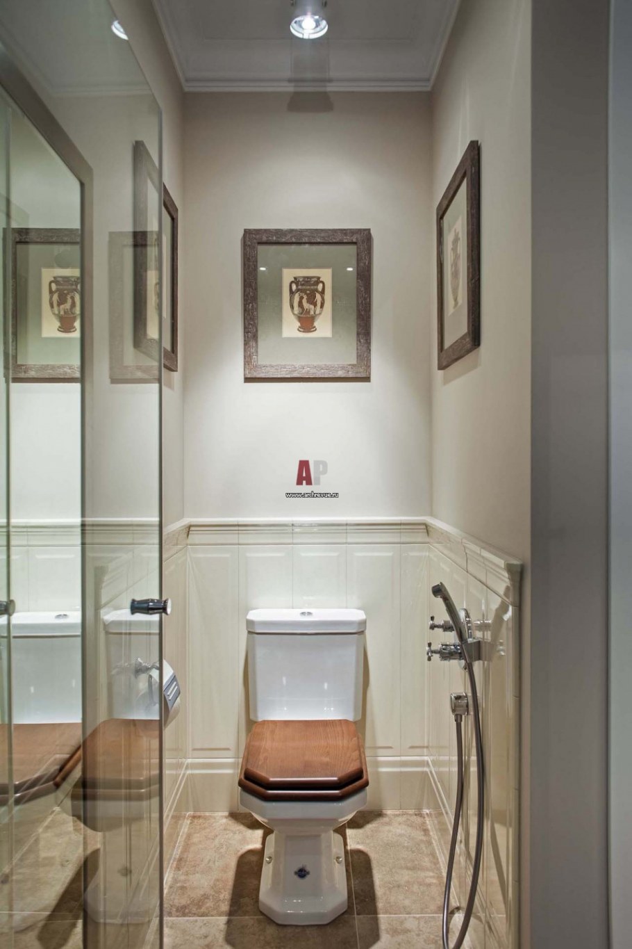 Стильный санузел с душевой