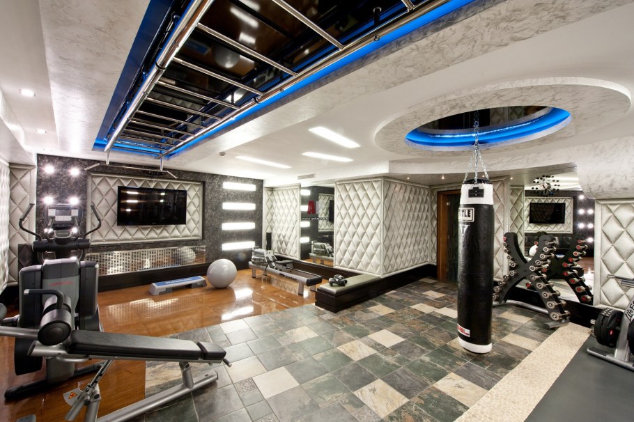 Спортивный зал в вилле