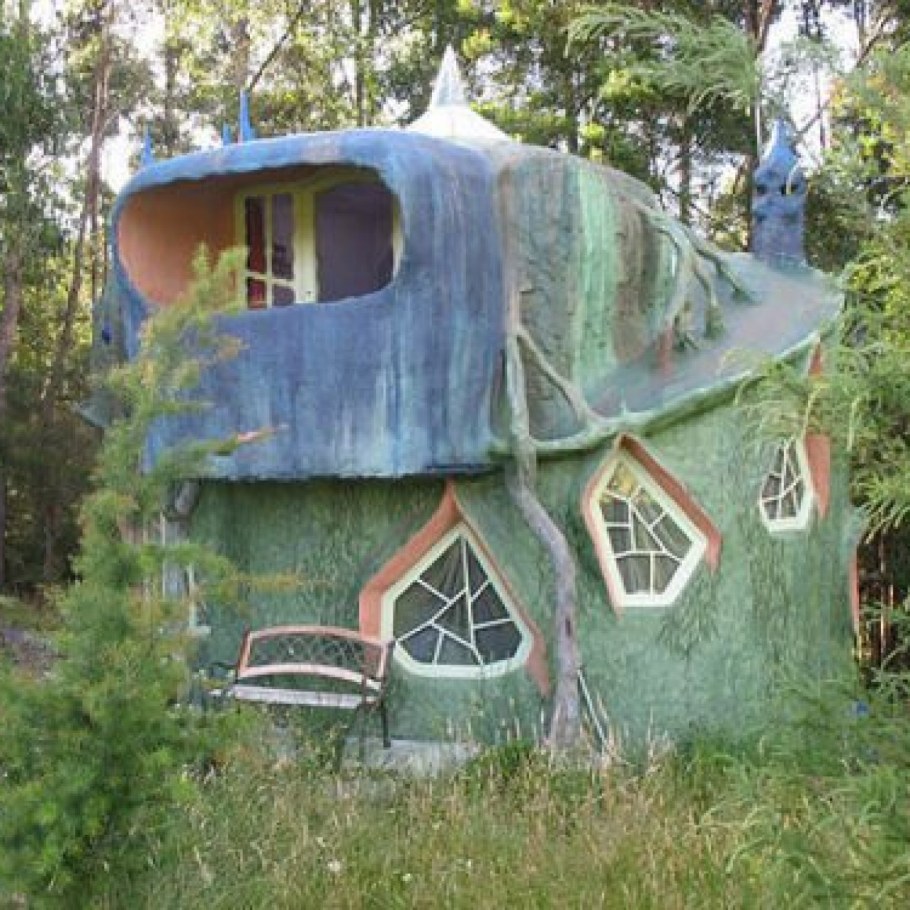 Необычные дома в сказках