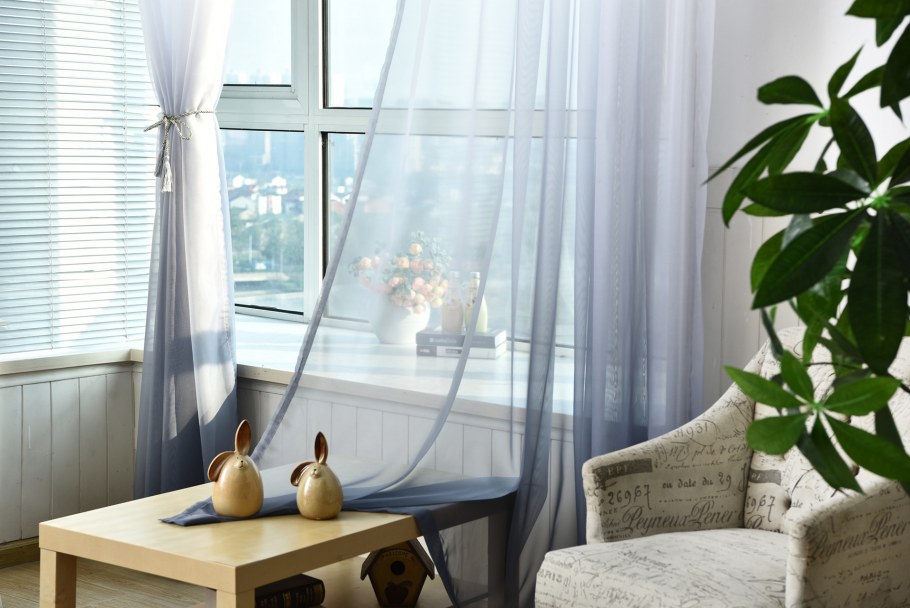 Подоконник окно тюль образ