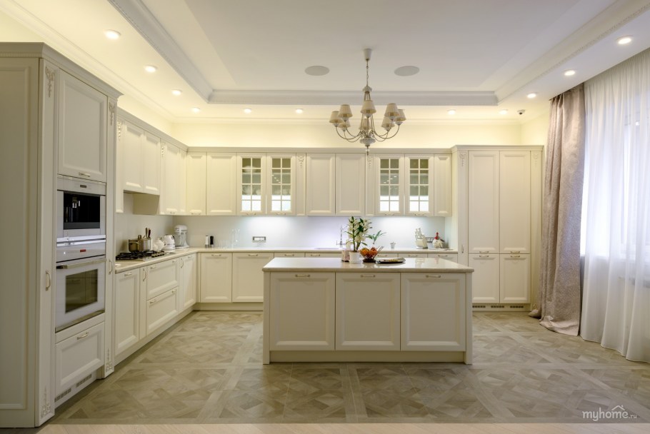 Кухня Неоклассика бежевая
