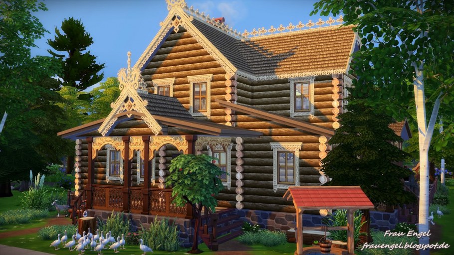 Старинный дом с причелинами