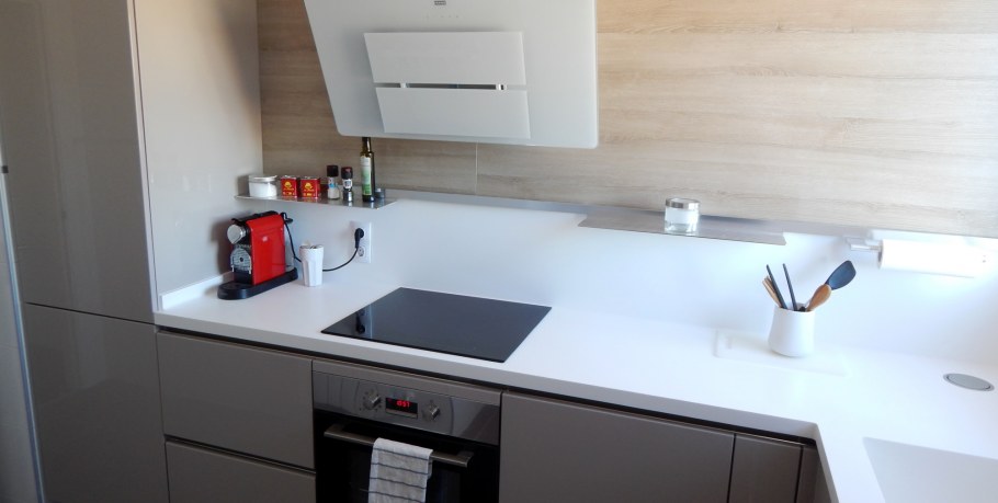 Кухня серый кашемир