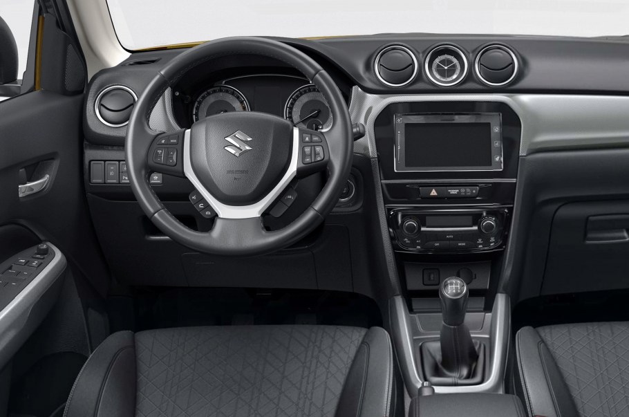 Suzuki Vitara 2021 салон