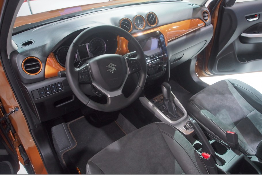 Suzuki Витара 2020 салон