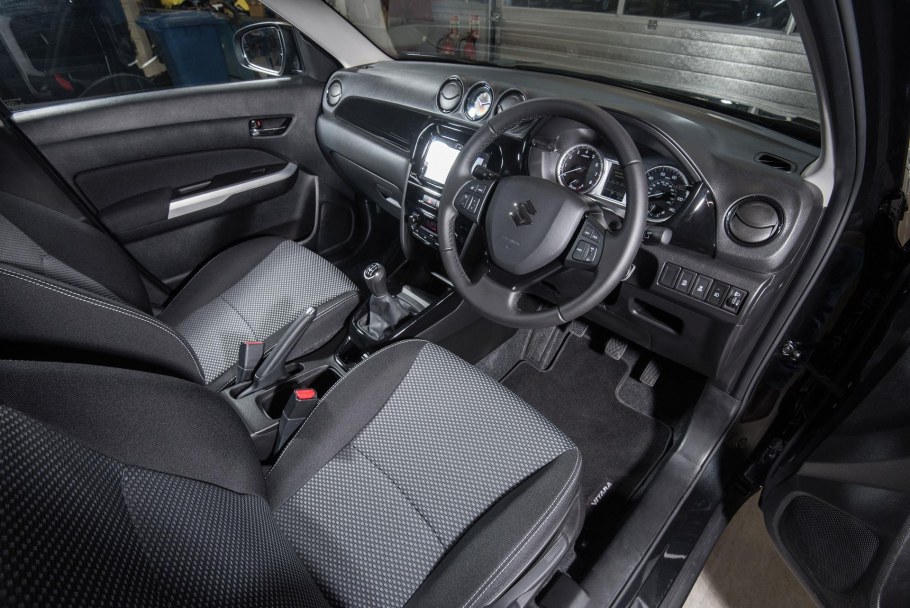 Suzuki Grand Vitara 2021 салон