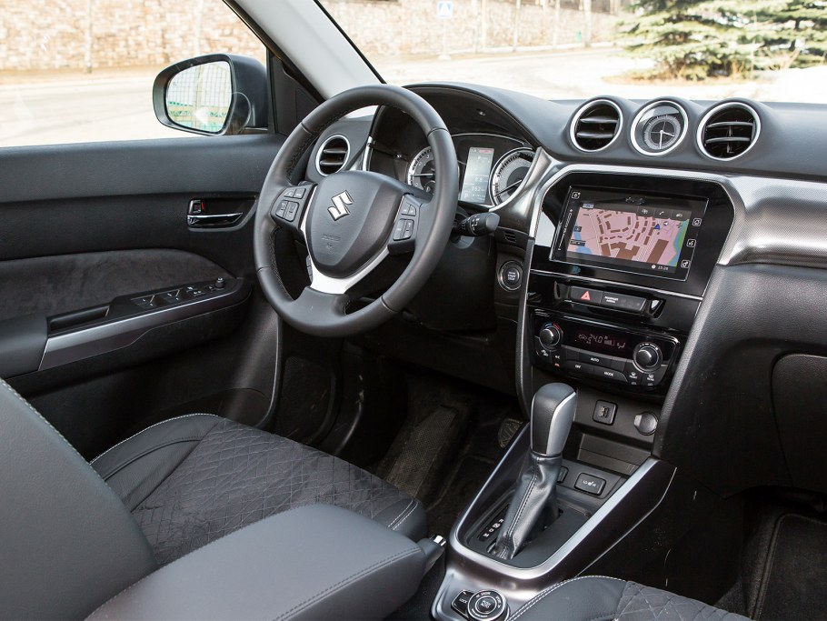 Suzuki Vitara 2020 багажник