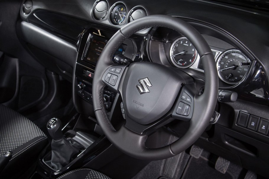 Suzuki Vitara 2022 салон