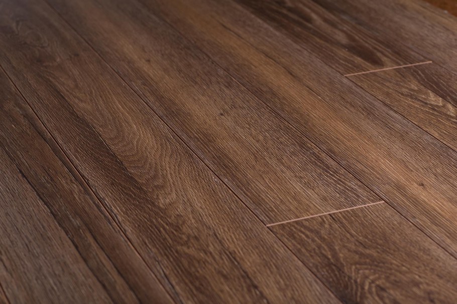 Ламинат Haro Tritty 100 Gran via дуб черный контура