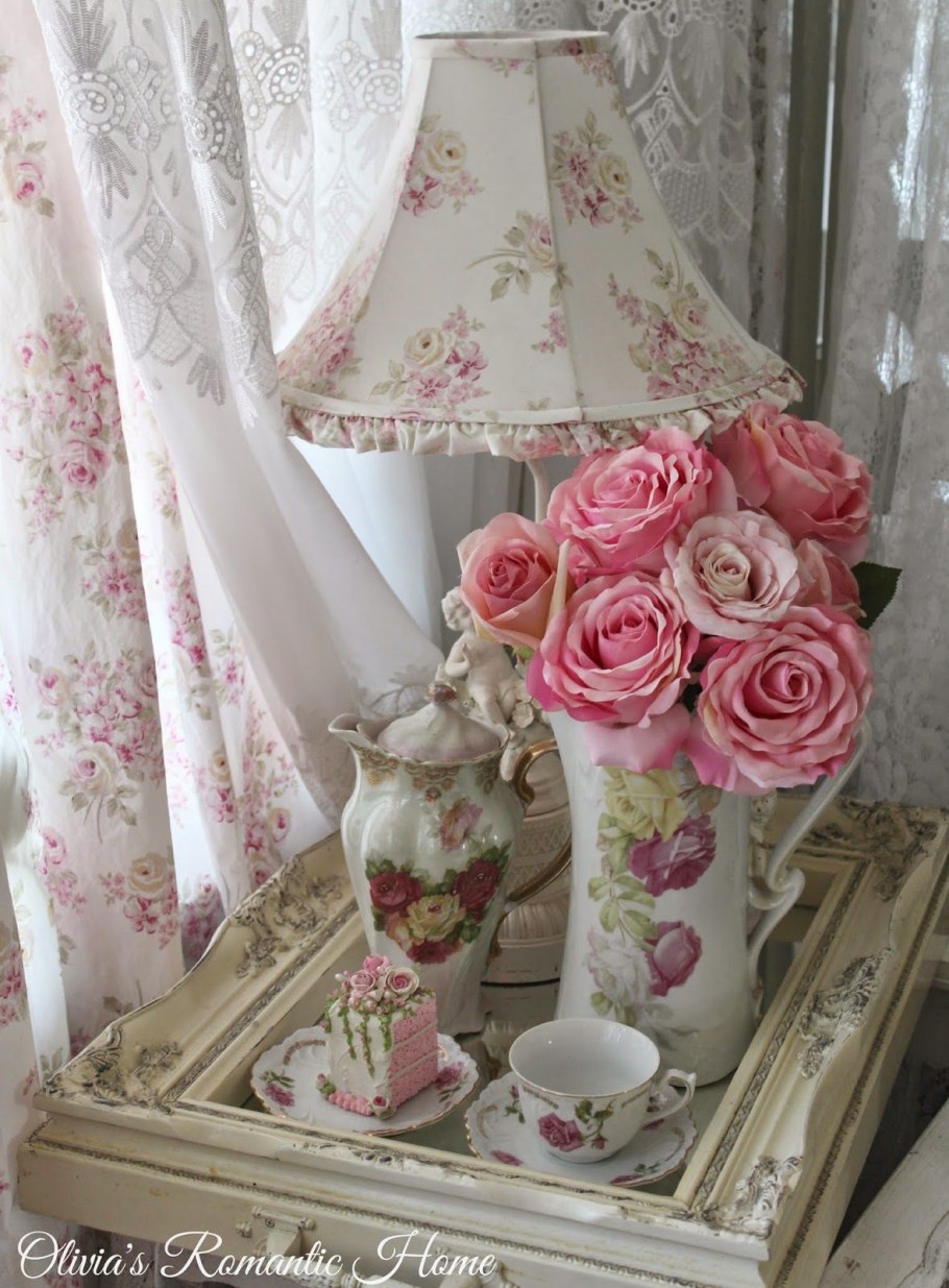 Розы в стиле шебби Шик