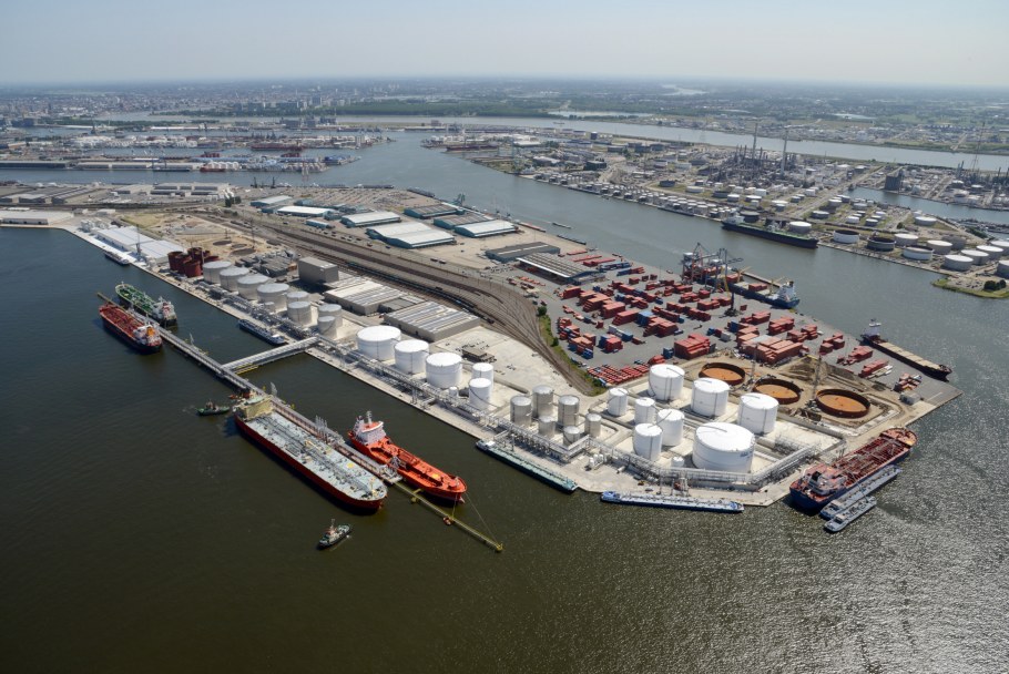 Яхта Азимут 116 салон