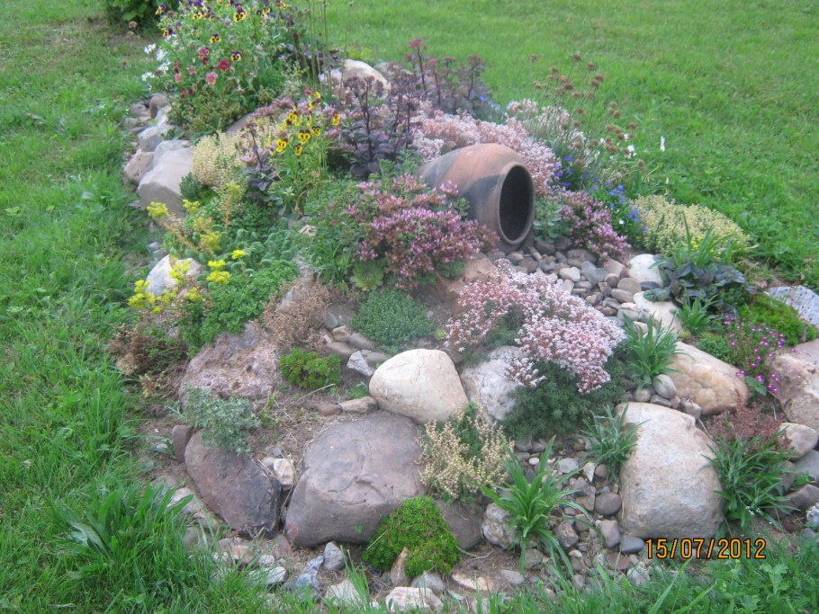 Альпинарий Горная Долина